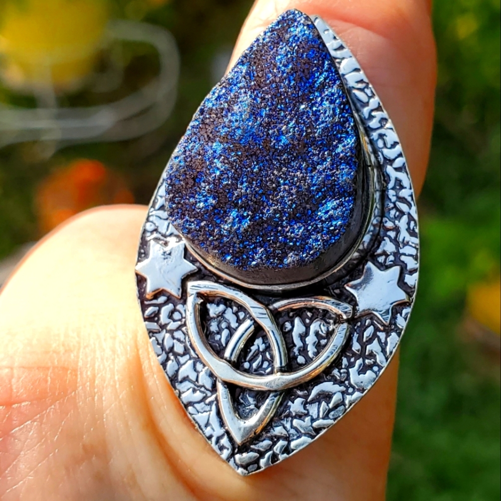 New Blue Titanium Druzy Triquetra 925 Silver Statement Ring.
